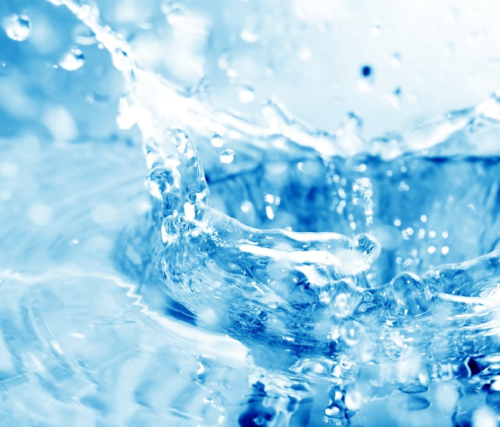 close-up-water-splash.jpg